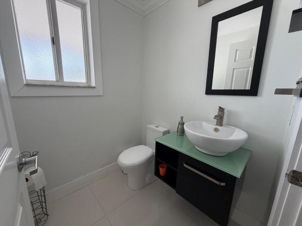 Cristys Homestead, 1361 NE 42nd Ave, Homestead, Florida 33033, image 2