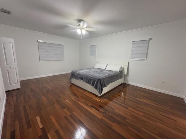 Cristys Homestead, 1361 NE 42nd Ave, Homestead, Florida 33033, image 3