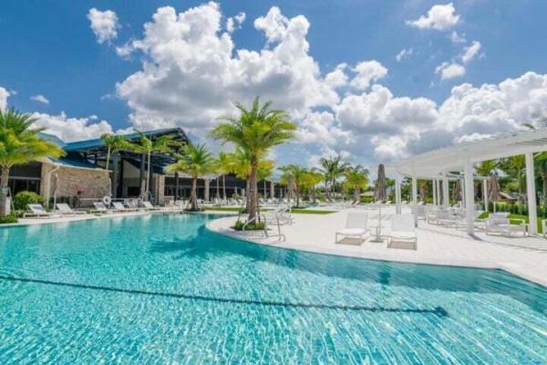 Eastpointe Country Club, 13588 Crosspointe Dr, Palm Beach Gardens, Florida 33418, image 3