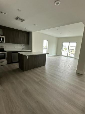 Aesthetic Apartments, 1938 Jackson St #402, Hollywood, Florida 33020, image 1