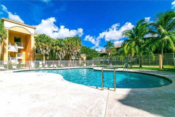 The Courtyards At Davie, 6900 SW 39th St #311K, Davie, Florida 33314, image 2