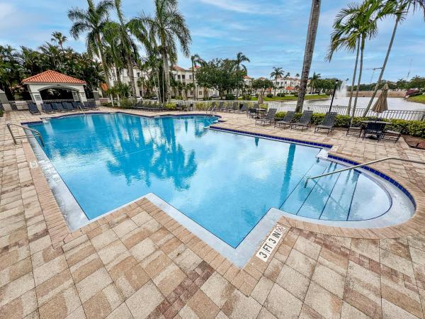 Residences At Legacy Place, 11010 Legacy Dr #206, Palm Beach Gardens, Florida 33410, image 2