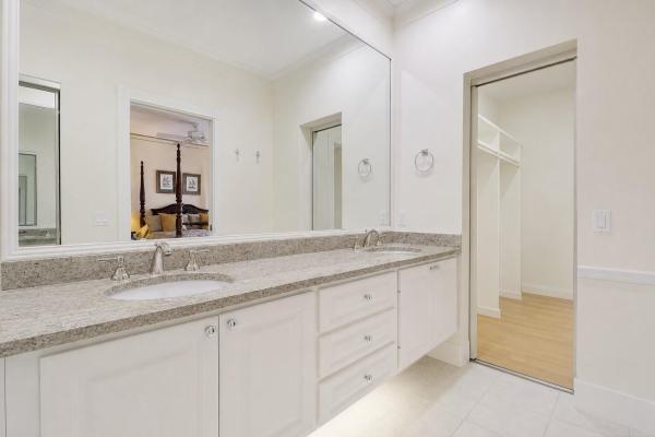 Tequesta Oaks, 77 Laurel Oaks Cir, Tequesta, Florida 33469, image 3