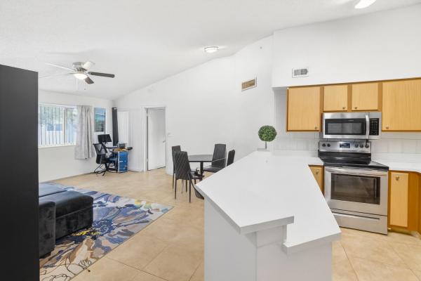 Marina Oaks, 2550 SW 18th Ter #2005, Fort Lauderdale, Florida 33315, image 2