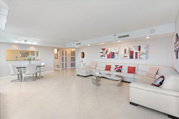 Coronado At Highland Beach, 3420 S Ocean Blvd #8T, Highland Beach, Florida 33487, image 2