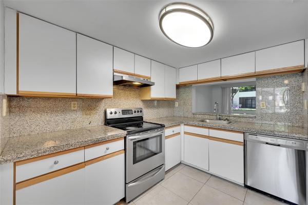 796 NW 91st Ter, Plantation, Florida 33324, image 3