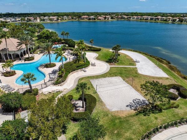 Vizcaya Falls, 1600 NW Vivanco St, Port St. Lucie, Florida 34986, image 1