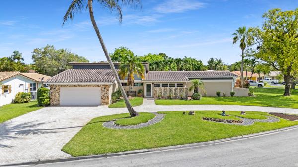 Chevy Chase, 10751 NW 43rd Ct, Coral Springs, Florida 33065, image 2
