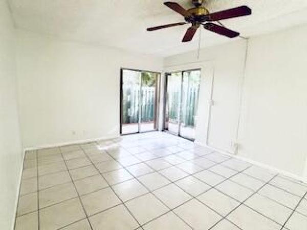 1876 Fairview Villas Dr #3, West Palm Beach, Florida 33406, image 2