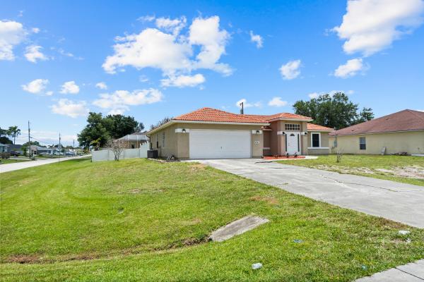 Cashmere Cove, 1701 SW Cashmere Blvd, Port St. Lucie, Florida 34953, image 2