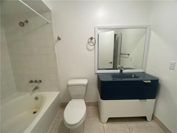 Wimbledon At Jacaranda, 191 Wimbledon Lake Dr, Plantation, Florida 33324, image 2