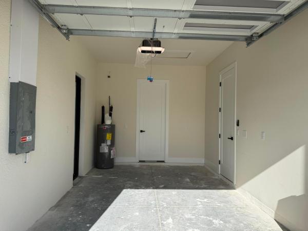 Lehigh Acres Residential, 515 Kingsbury Ln, Lehigh Acres, Florida 33974, image 2