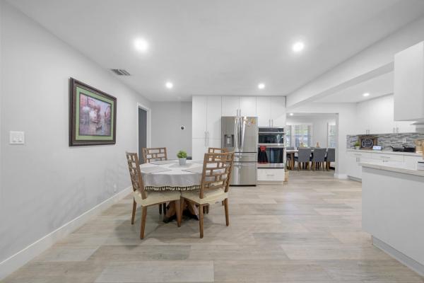 Plantation Gardens, 6850 NW 7th St, Plantation, Florida 33317, image 1