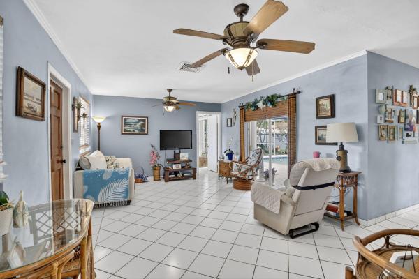 Driftwood Acres, 7140 Meade St, Hollywood, Florida 33024, image 2