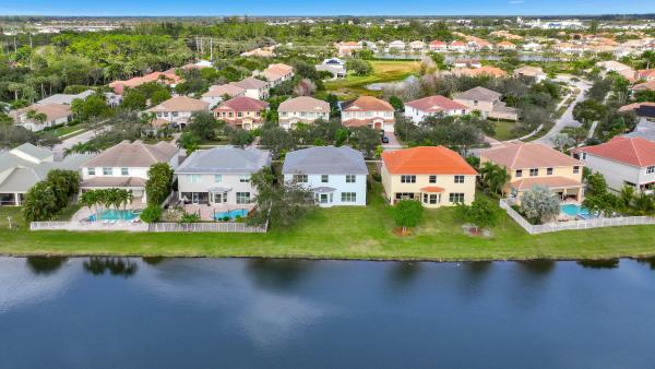 Bay Tree At Palm Beach Plantation, 9334 Madewood Ct, West Palm Beach, Florida 33411, image 3