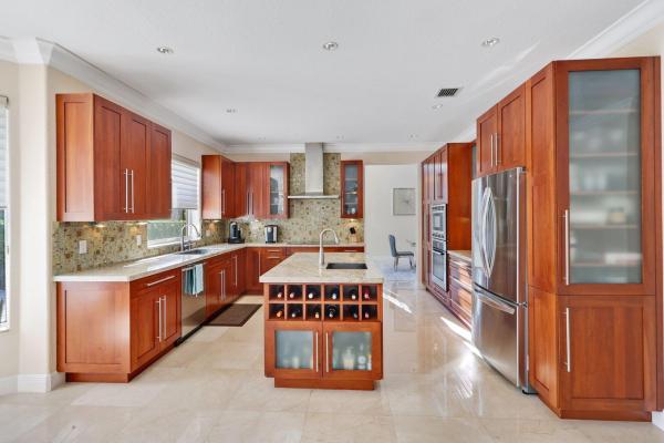 Saturnia, 19245 Skyridge Cir, Boca Raton, Florida 33498, image 1