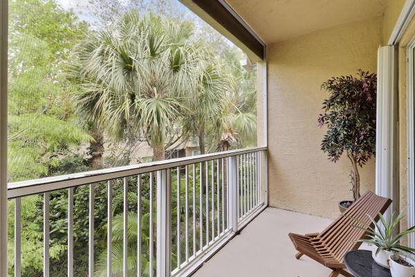 Tequesta Trace, 105 Lighthouse Cir #B, Tequesta, Florida 33469, image 1