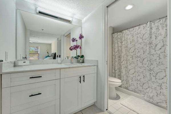 Club Caribe, 5550 NW 61st St #516, Coconut Creek, Florida 33073, image 2