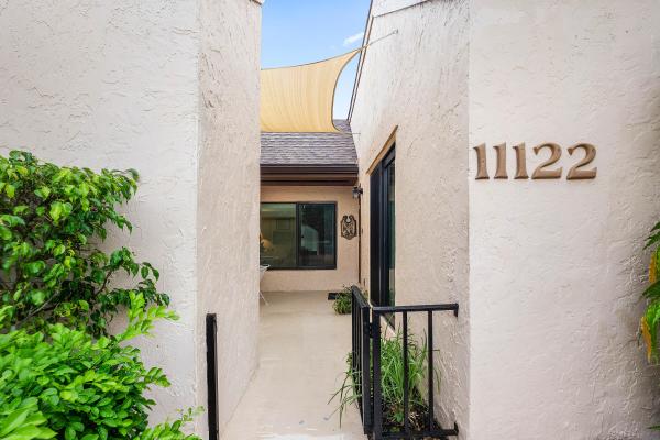 Cinnamon, 11122 Curry Dr, Palm Beach Gardens, Florida 33418, image 1
