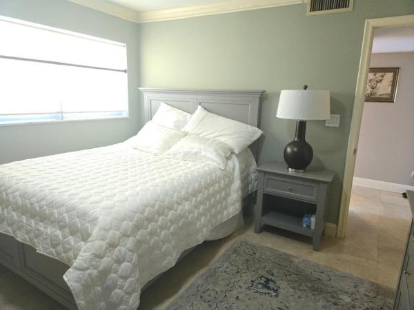 Bayshore Towers, 511 Bayshore Dr #405, Fort Lauderdale, Florida 33304, image 2