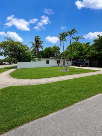 1100 NW 141st St, Unincorporated Dade County, Florida 33168, image 2