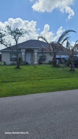 Riverview, 1386 SE Proctor Ln, Port St. Lucie, Florida 34983, image 2