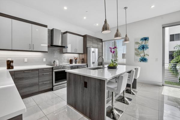 Moderne Boca, 4021 NW 18th Way, Boca Raton, Florida 33431, image 3