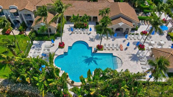Highland Beach Club, 3594 S Ocean Blvd #302, Highland Beach, Florida 33487, image 1