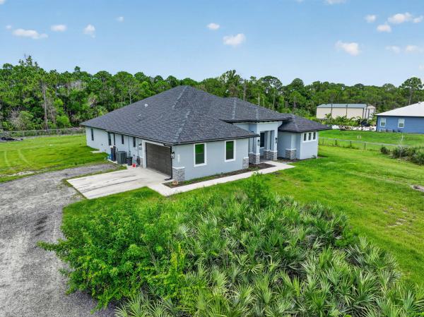St Lucie Gardens, 2643 Dyer Rd, Fort Pierce, Florida 34952, image 1