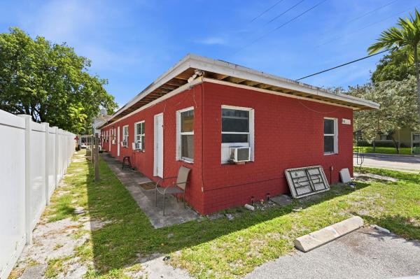 840 NW 3rd St #1-4, Fort Lauderdale, Florida 33311, image 1