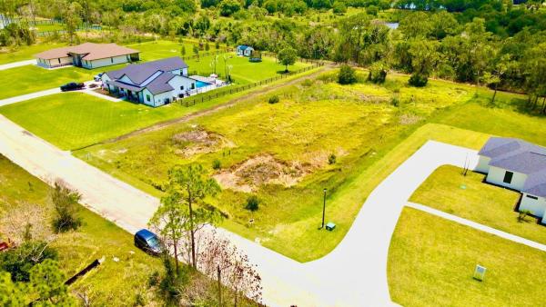 Pine Hollow, 10627 Lighter Wood Ln, Fort Pierce, Florida 34945, image 3