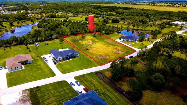 Pine Hollow, 10627 Lighter Wood Ln, Fort Pierce, Florida 34945, image 2