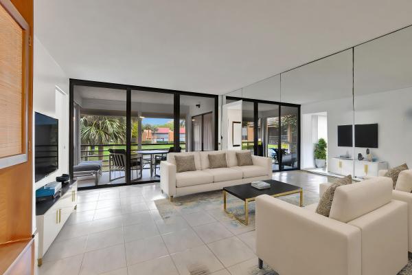 11255 Green Lake Dr #202, Boynton Beach, Florida 33437, image 1