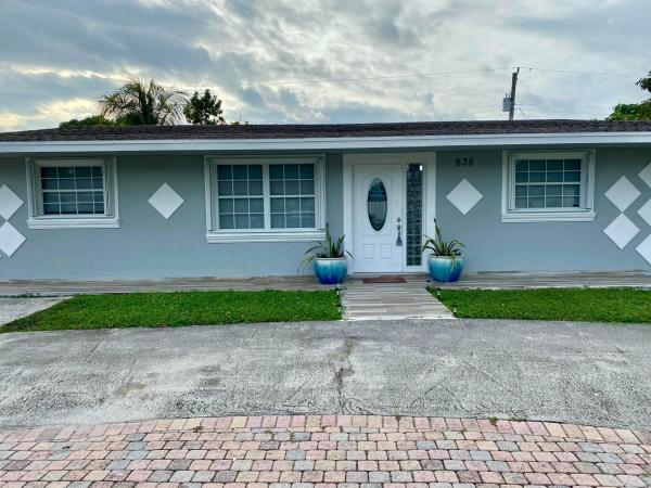 Lake Belvedere Estates, 635 Casper Ave, West Palm Beach, Florida 33413, image 1