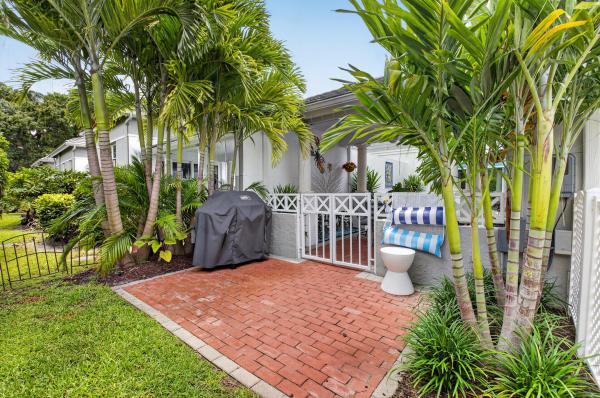 Cambridge Park At Woodfield Country Club, 5656 NW 40th Ave #4, Boca Raton, Florida 33496, image 1