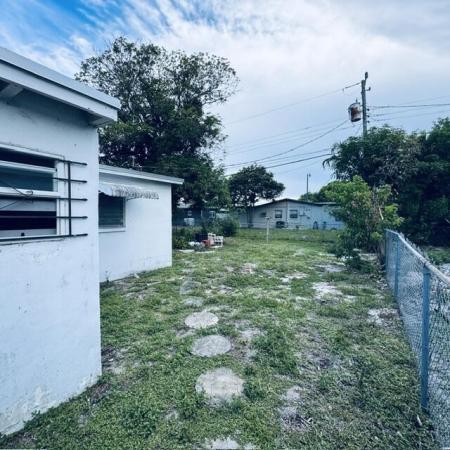Liberty Park Estates, 1781 NW 6th Ter, Pompano Beach, Florida 33060, image 2