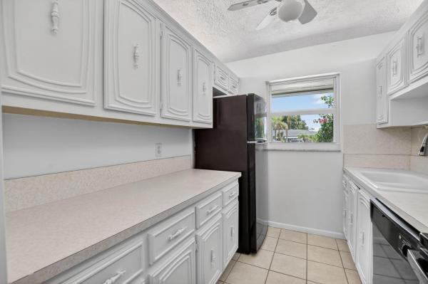 912 South Dr #A, Delray Beach, Florida 33445, image 2