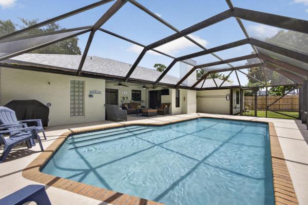 Sugar Pond Manor, 559 Azure Ave, Wellington, Florida 33414, image 1