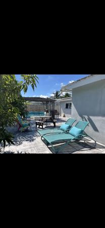 North Andrews Gardens, 4580 NE 3rd Ave, Oakland Park, Florida 33334, image 1