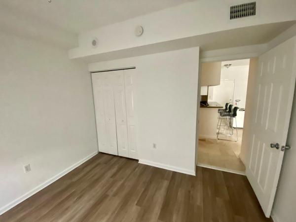 Porto Bellagio, 17100 N Bay Rd #1911, Sunny Isles Beach, Florida 33160, image 3