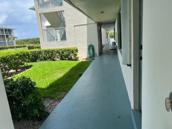 Sterling Village, 850 E Horizons #105, Boynton Beach, Florida 33435, image 2