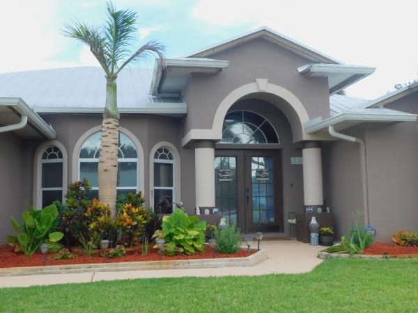 Hidden Oaks, 2409 SW Washington St, Port St. Lucie, Florida 34953, image 1