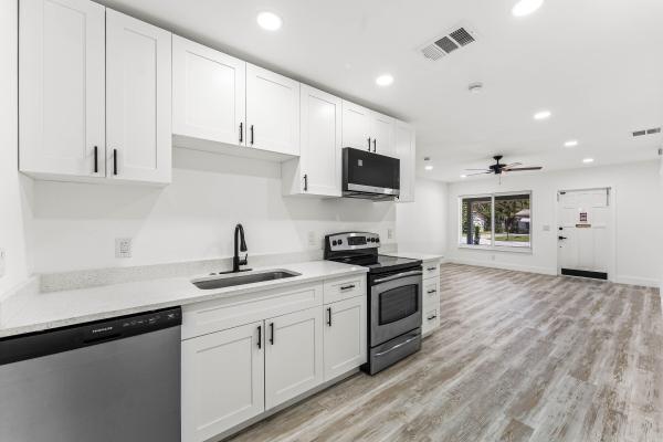 Central Park, 134 SW 14th Ave #A, Boynton Beach, Florida 33435, image 1