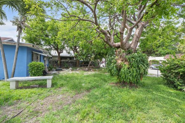 Musa Isle, 2476 NW 15th St, Miami, Florida 33125, image 2