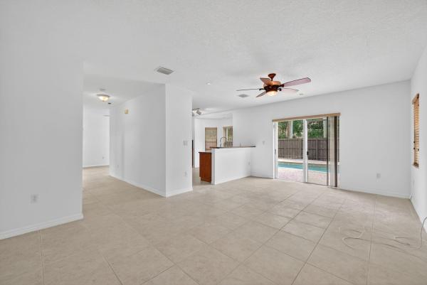 Sonara At Malibu Bay, 1975 NE 36th Ave, Homestead, Florida 33033, image 2