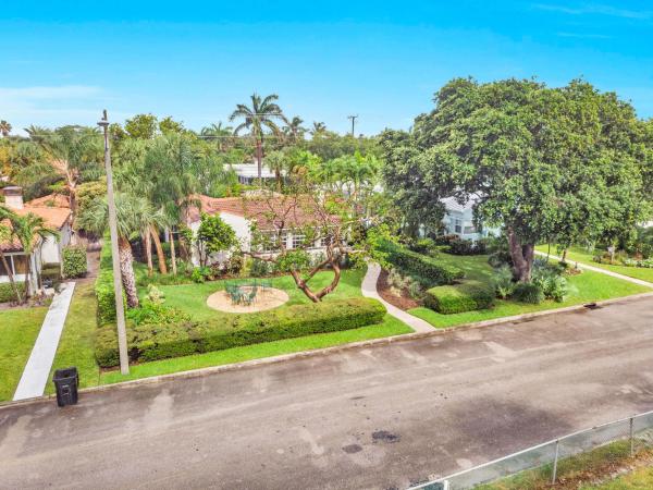 Lake Worth Town, 1219 N Lakeside Dr, Lake Worth Beach, Florida 33460, image 2