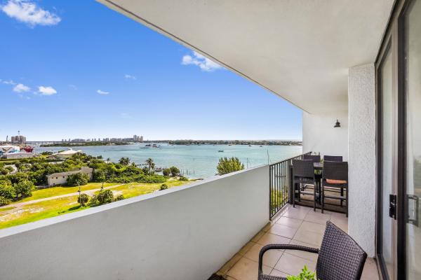 The Palm Beach House, 5600 N Flagler Dr #1106, West Palm Beach, Florida 33407, image 1