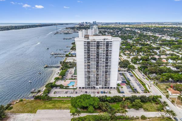 The Palm Beach House, 5600 N Flagler Dr #1106, West Palm Beach, Florida 33407, image 2