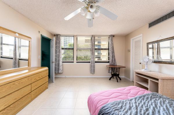 Phoenix Towers, 2800 N Ocean Dr #A2B, Riviera Beach, Florida 33404, image 1