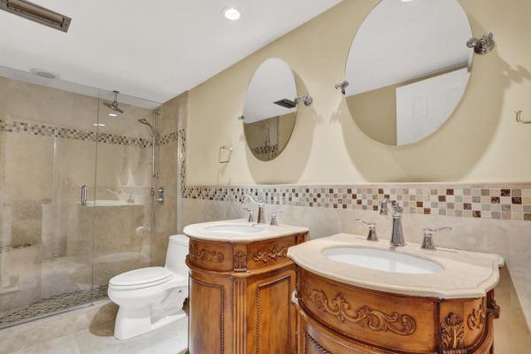 Phoenix Towers, 2800 N Ocean Dr #A2B, Riviera Beach, Florida 33404, image 3